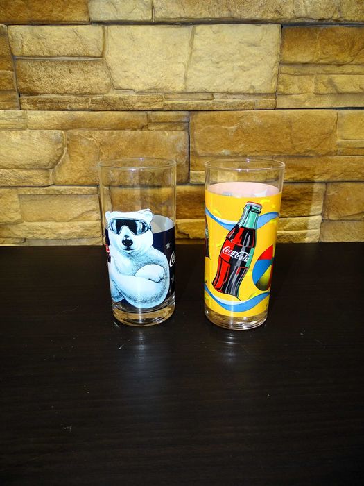 Kolekcjonerskie szklanki Coca-Cola – zestaw 2 sztuki