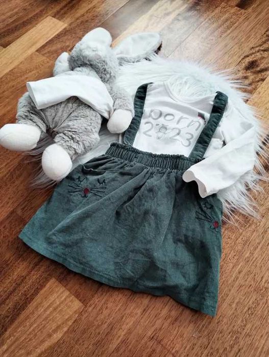 Sukienka spódniczka na szelkach z kieszeniami kotki r. 74 cm (6-9 msc)