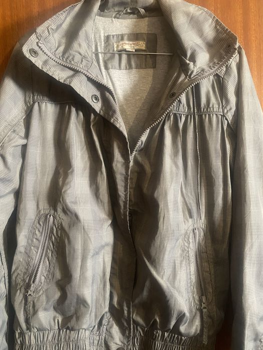 Casaco meia estação cinza