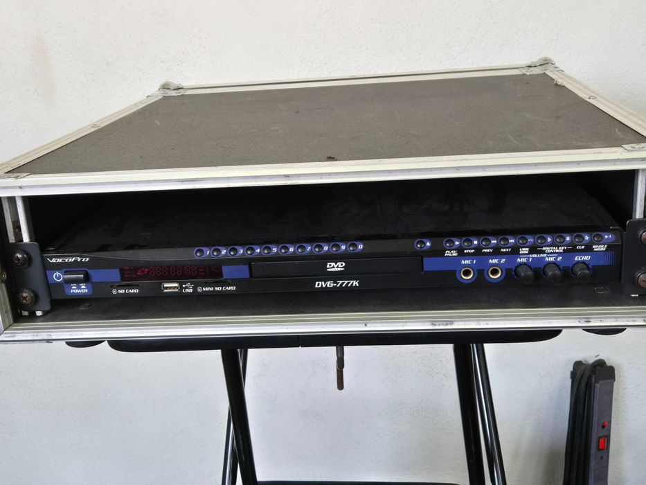 Venda Leitor Karaoke Marca VOCOPRO Mod.  DVG - 777K