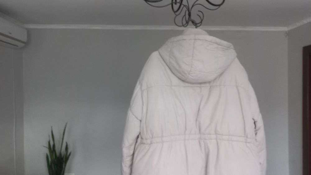 Куртка тепла зима.