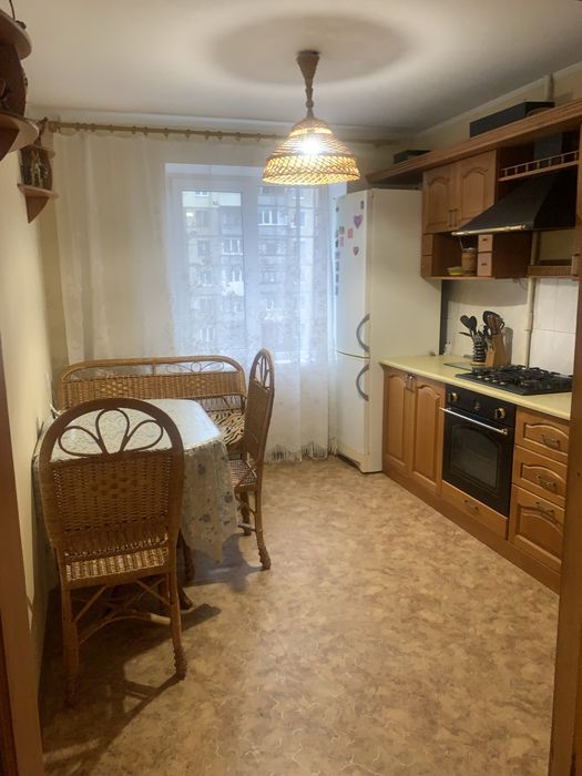 Оренда 3к квартири ЖМ Сонячний вул. Сонячна Набережна 10