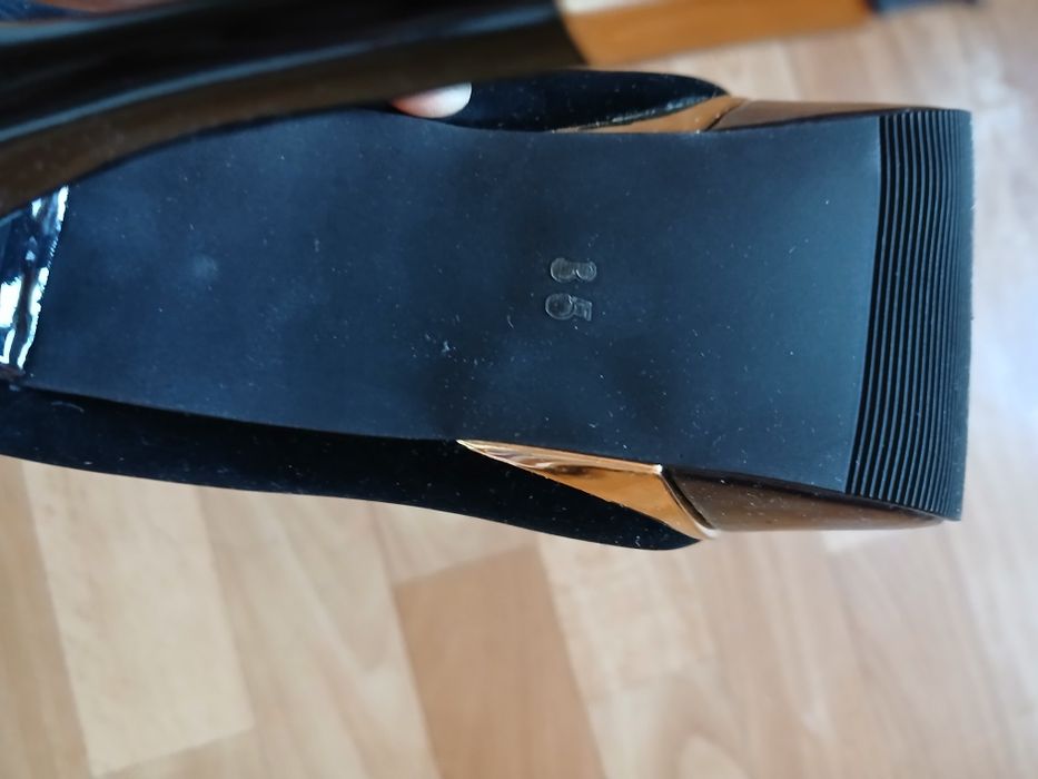 Sprzedam buty firmy Centro