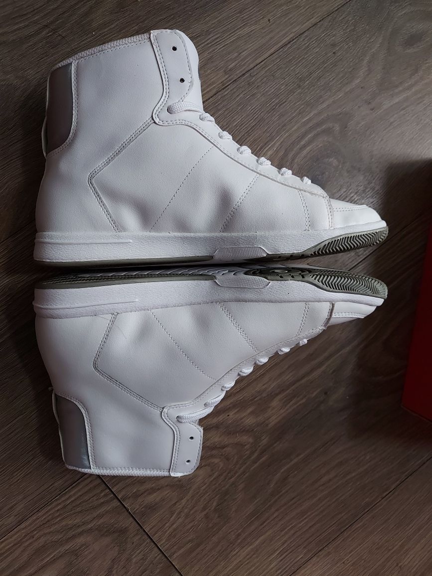 Buty Nike 38,5/39 NOWE