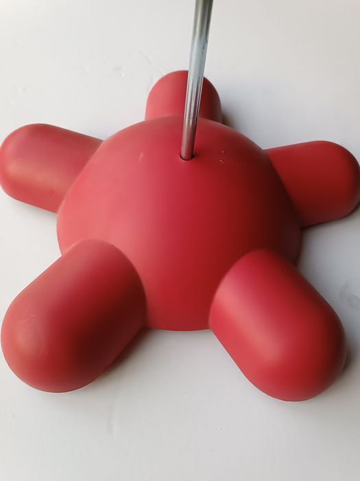 Podstawa plastikowa.