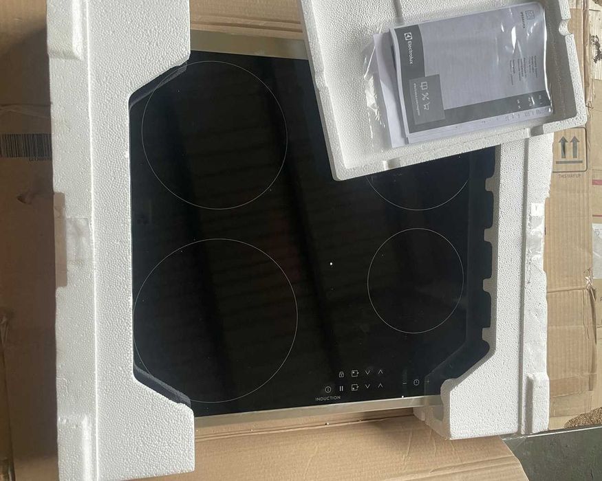 Индукционная варочная поверхность Electrolux IPE6440KX SlimFit