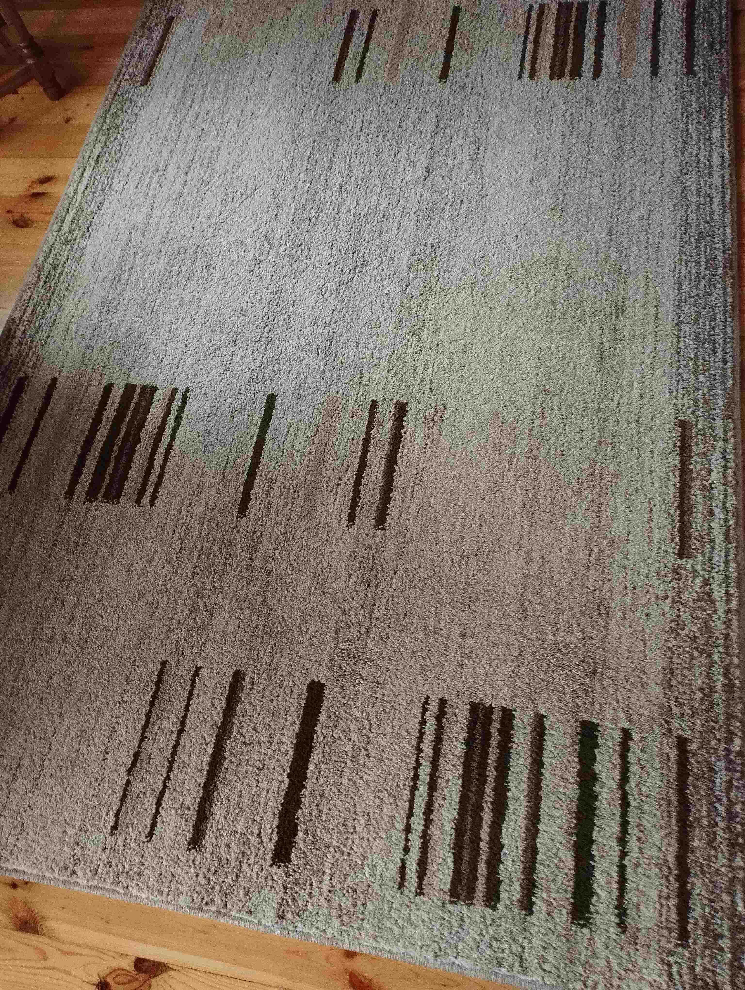 Dywan, odcienie beżu i brązu 190x135cm