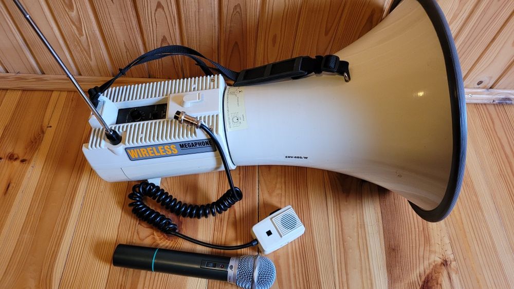 Мегафон наплічний Wireless