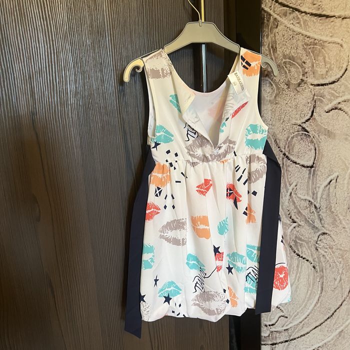 Тлаття на дівчинку