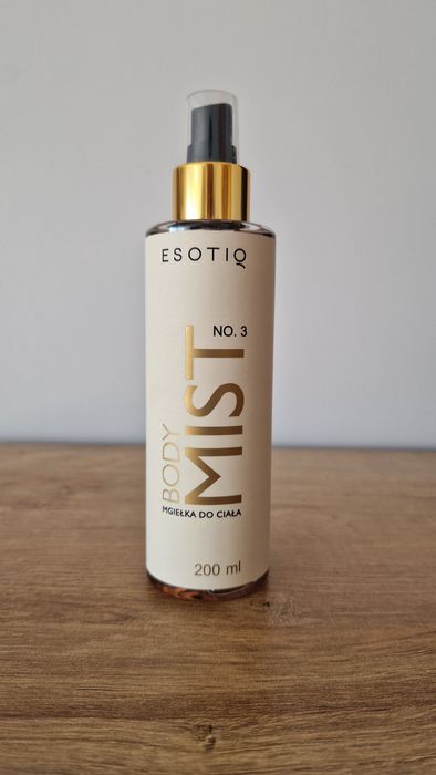 Mgiełka Body Mist Esotiq NO 3 200 ml