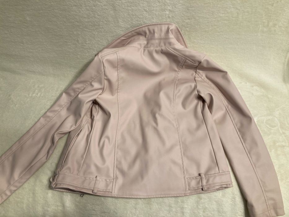 Dziecięca kurtka z imitacji skóry