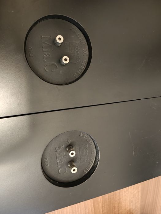 Kolumny Xavian Mia C