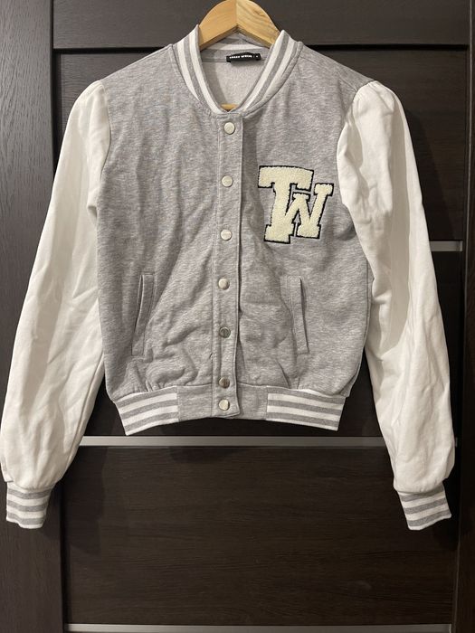 Бомбер tally weijl