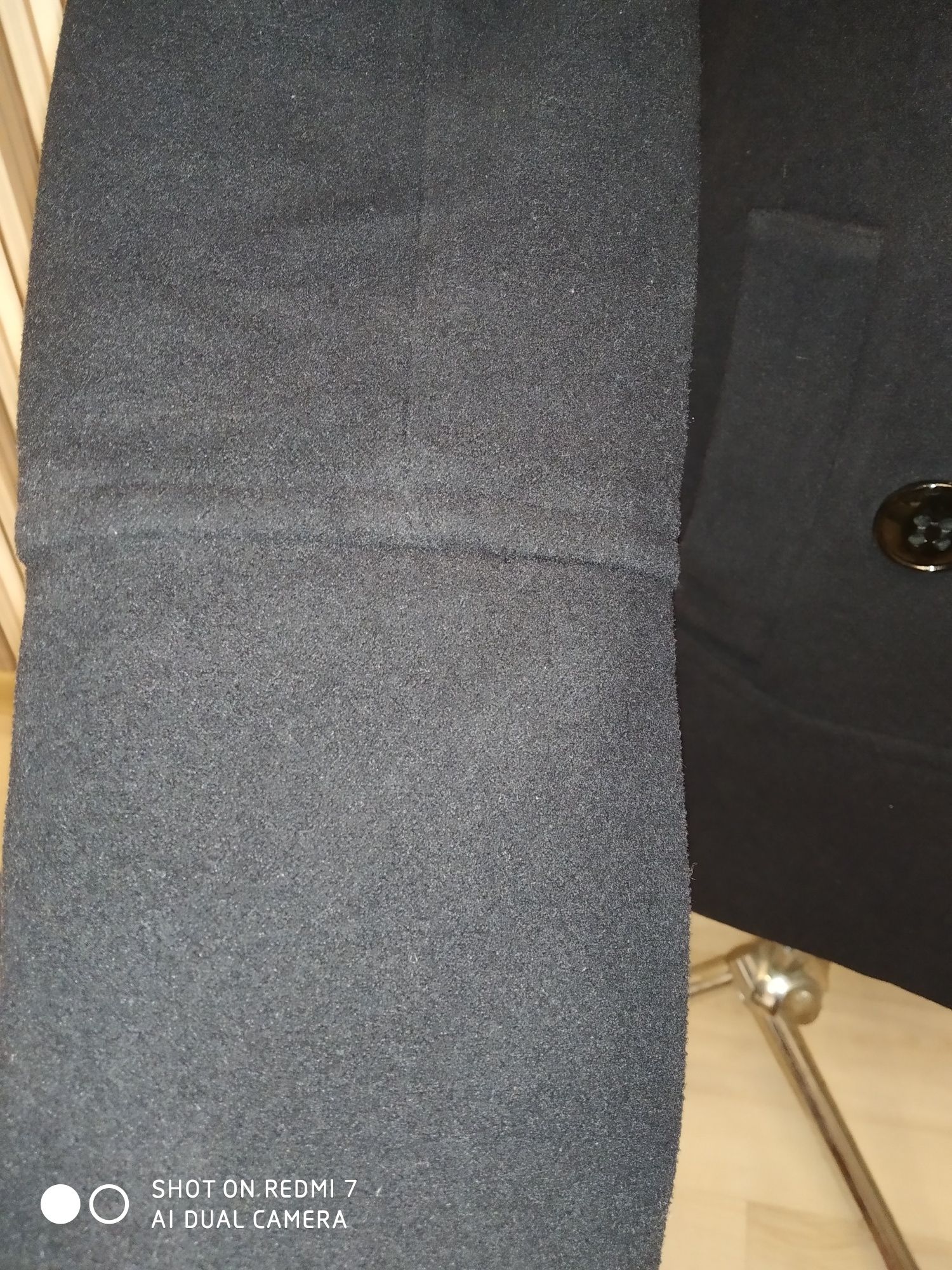 Продам женское пальто р.48