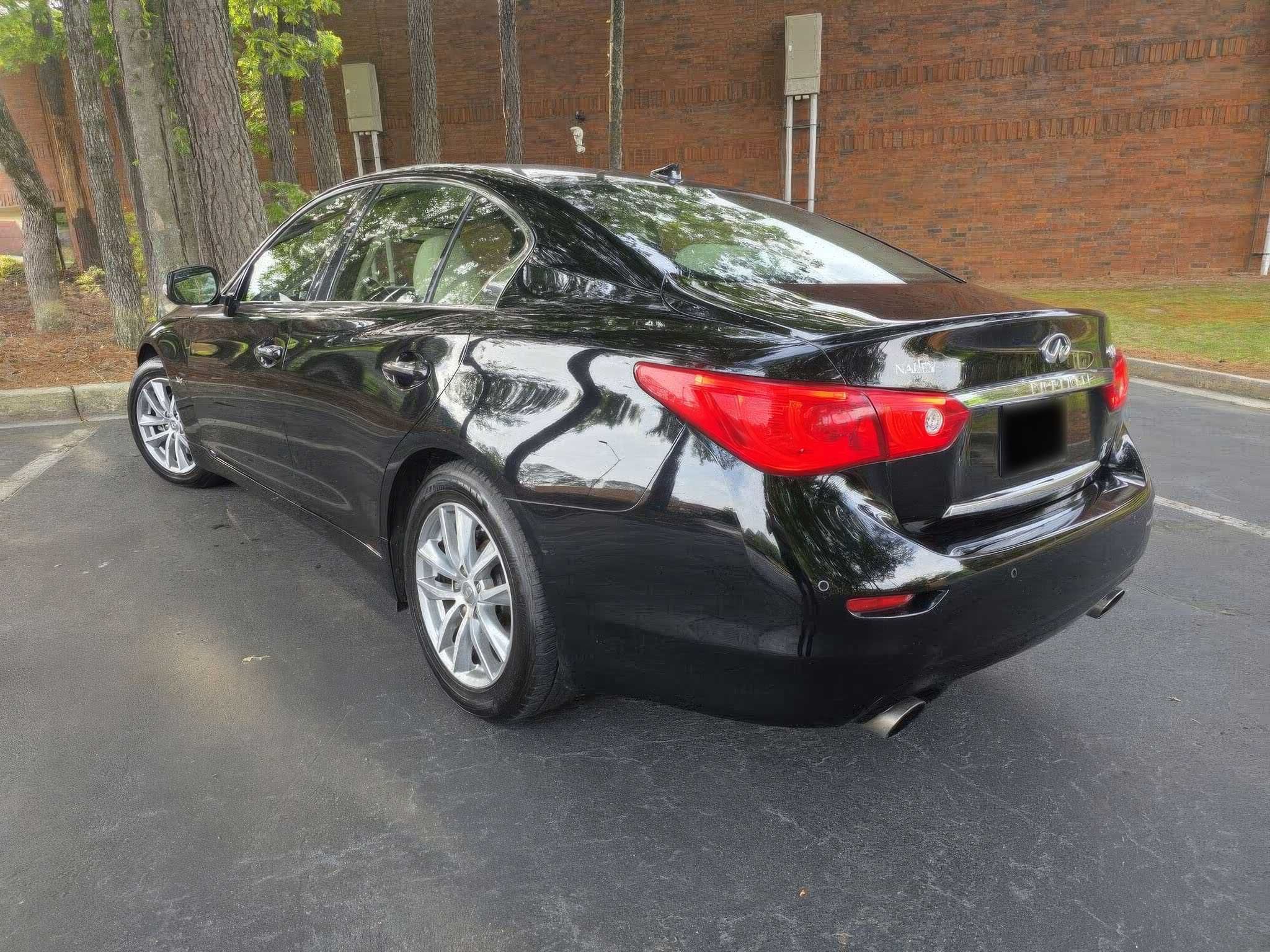 2016 INFINITI Q50 3.0t Premium RWD