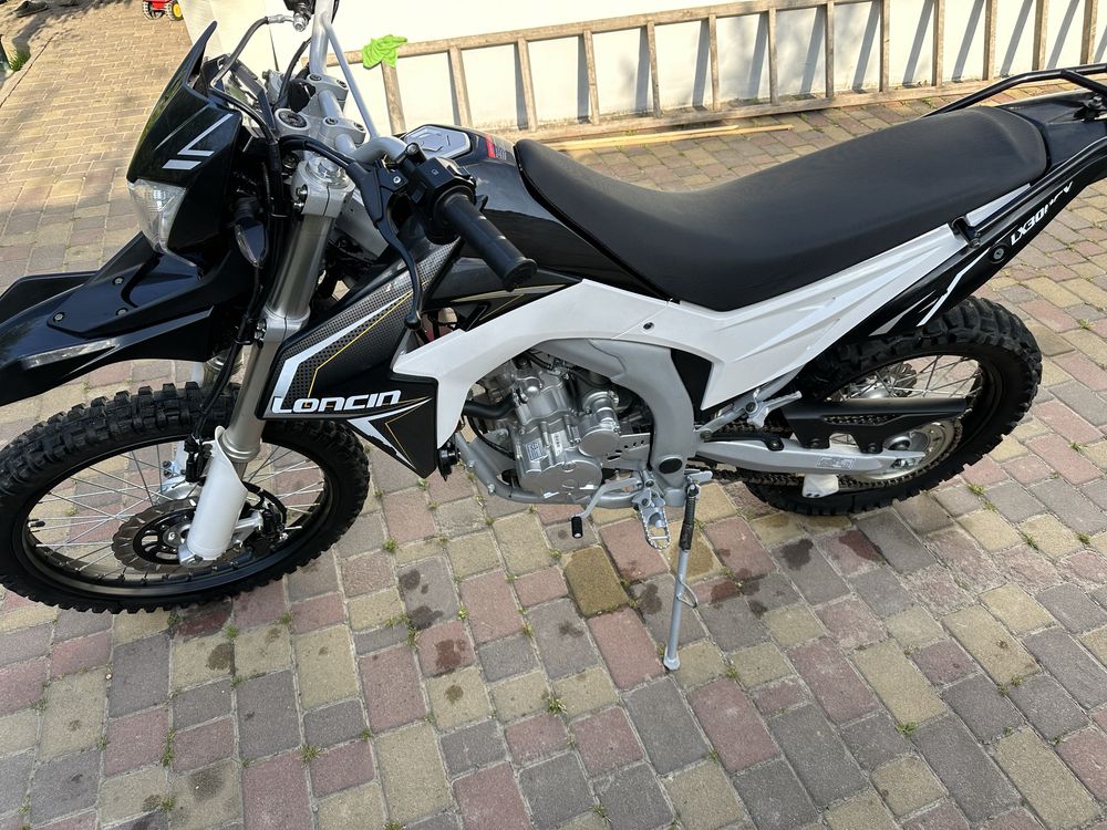 Мотоцикол Lonkin lx300