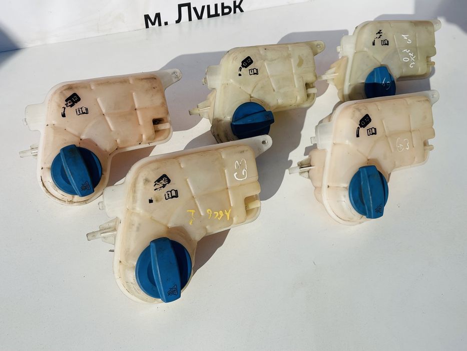 Розширювальний Бачок Audi A6 C6 2.7 3.0 2.4 2.0 3.2 Расширительный