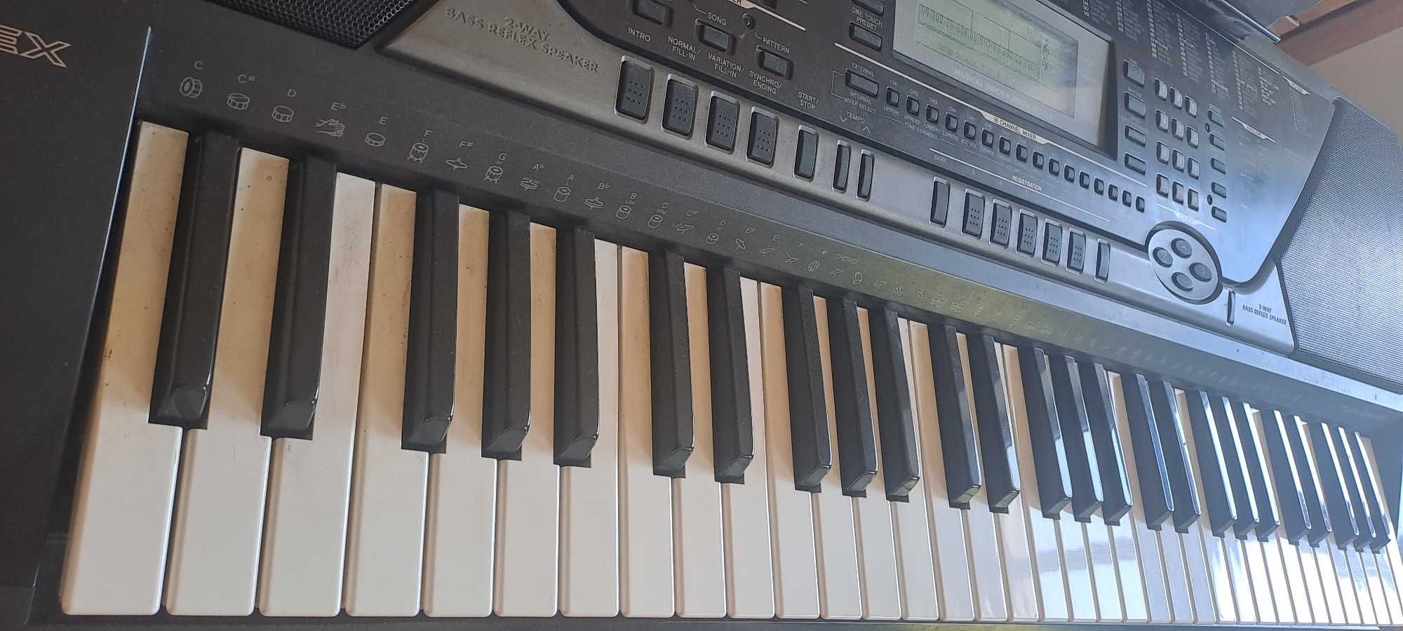 Casio CTK 811 EX syntezator keyboard pianino instrument stan idealny