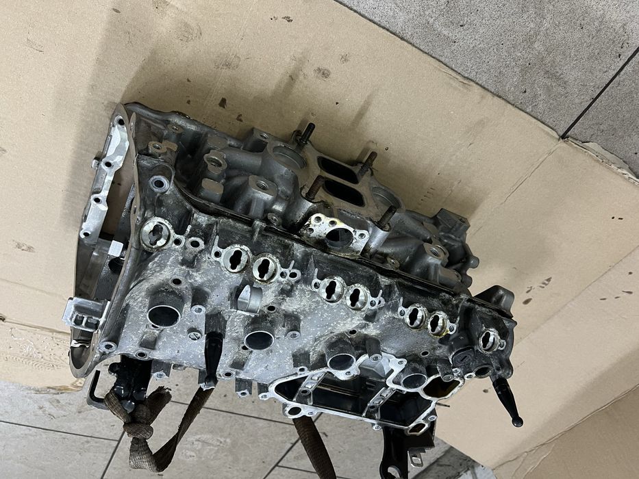 Головка блоку циліндрів Audi A4 B9 2.0 tfsi