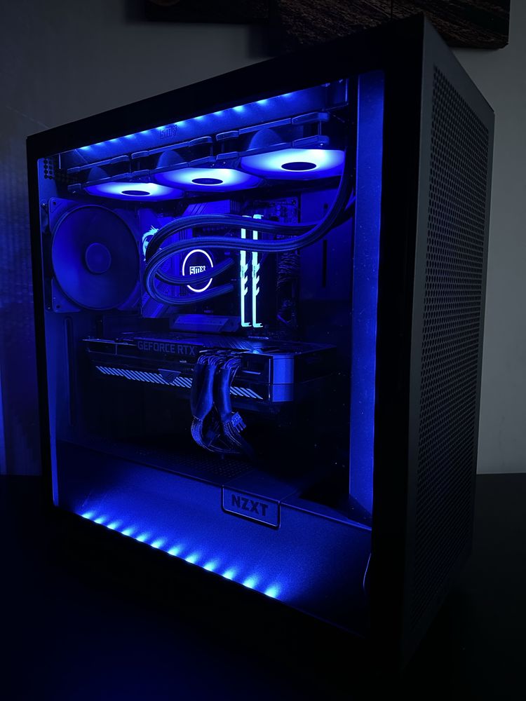 Komputer gamingowy RTX 3070 Ti Ryzen 5 9600X 32GB DDR5 SSD 1TB