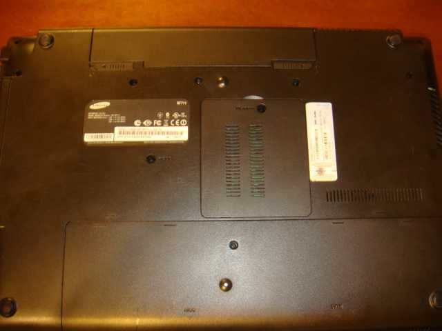 Laptop Samsung RF711, Core i7, 6 GB RAM, Win 10 home, 17"  uszkodzony