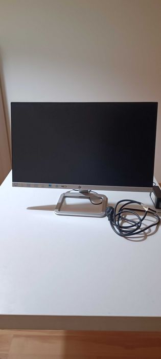 Monitor HP 23'8 Full HD 1920 x 1080 IPS VGA HDMI