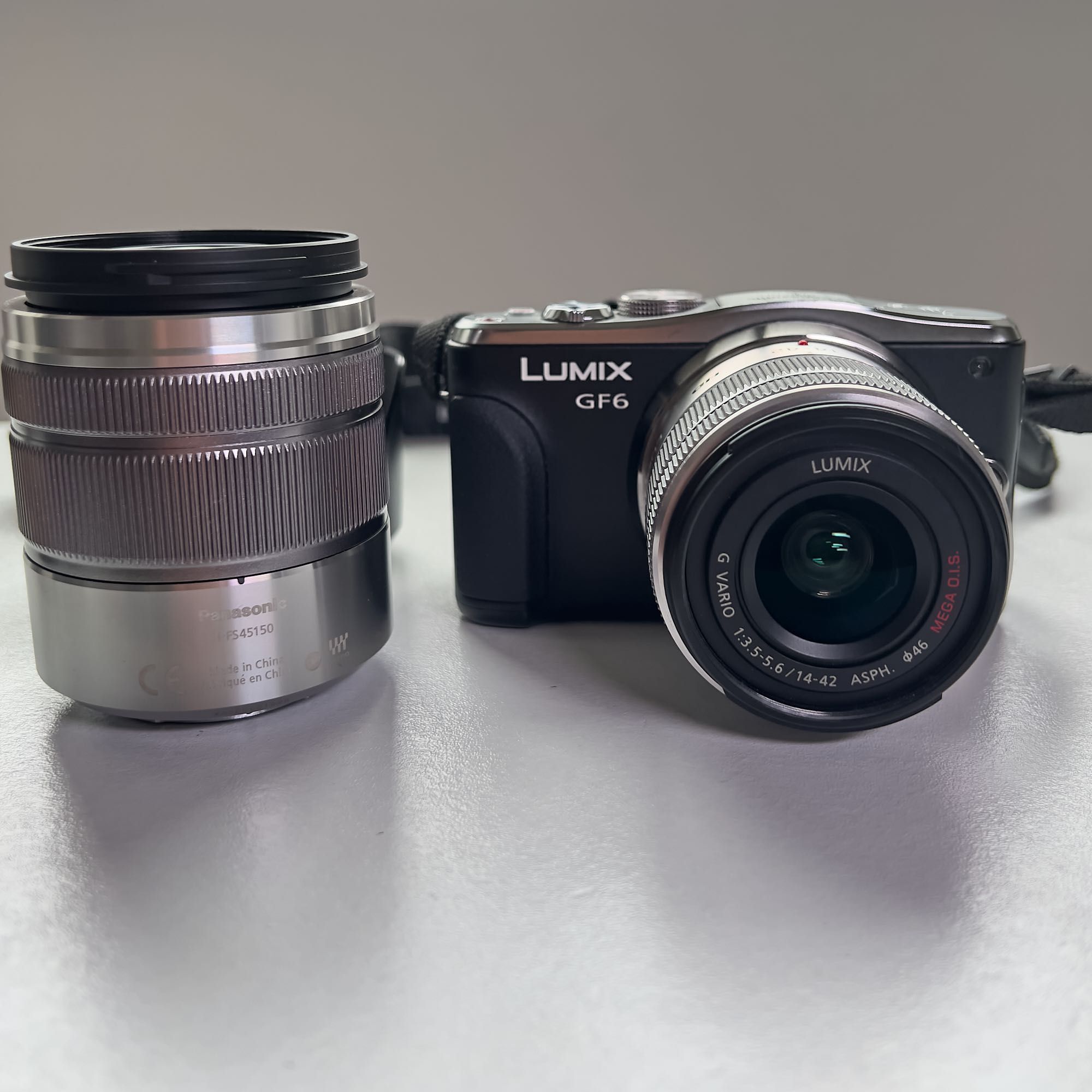 Panasonic Lumix DMC GF6 com 2 Lentes