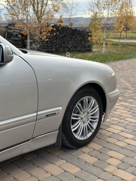 Mercedes-benz E210 2.7 diesel