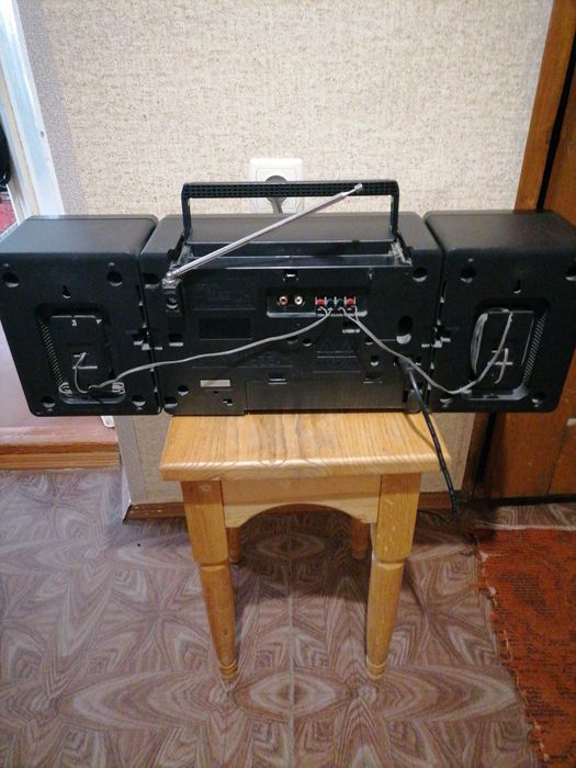 Продам магнитолу Panasonic,