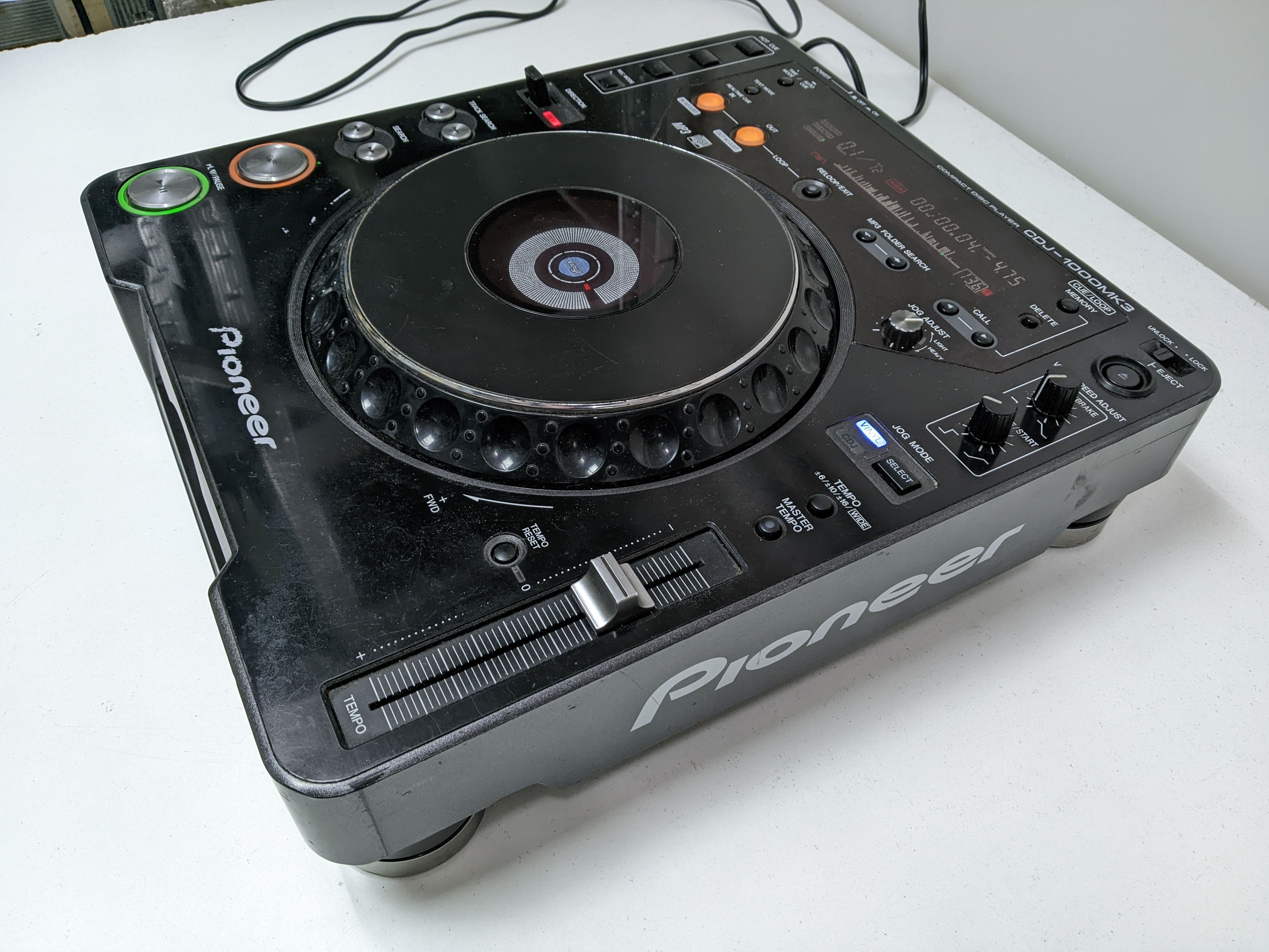 Pioneer CDJ-1000MK3 DJ пульт бу в хорошем состоянии