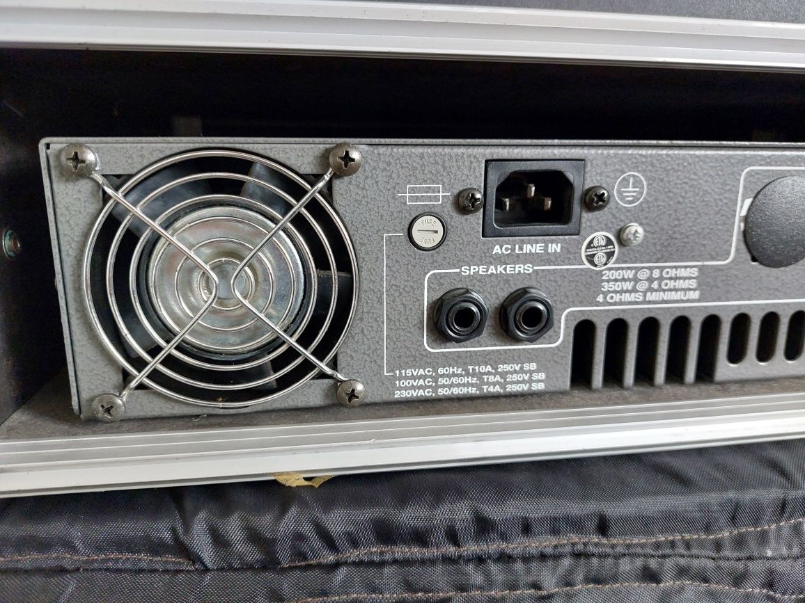 Ampeg B2R USA wzmacniacz basowy