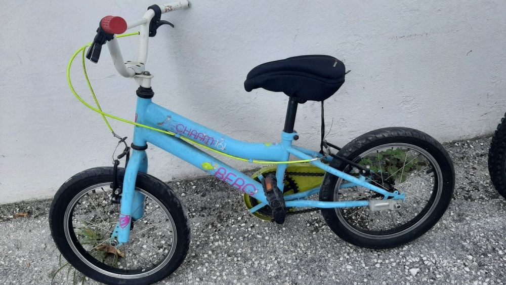 Bicicleta menina
