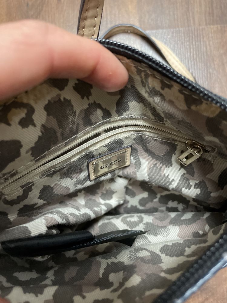 Torebka damska Guess