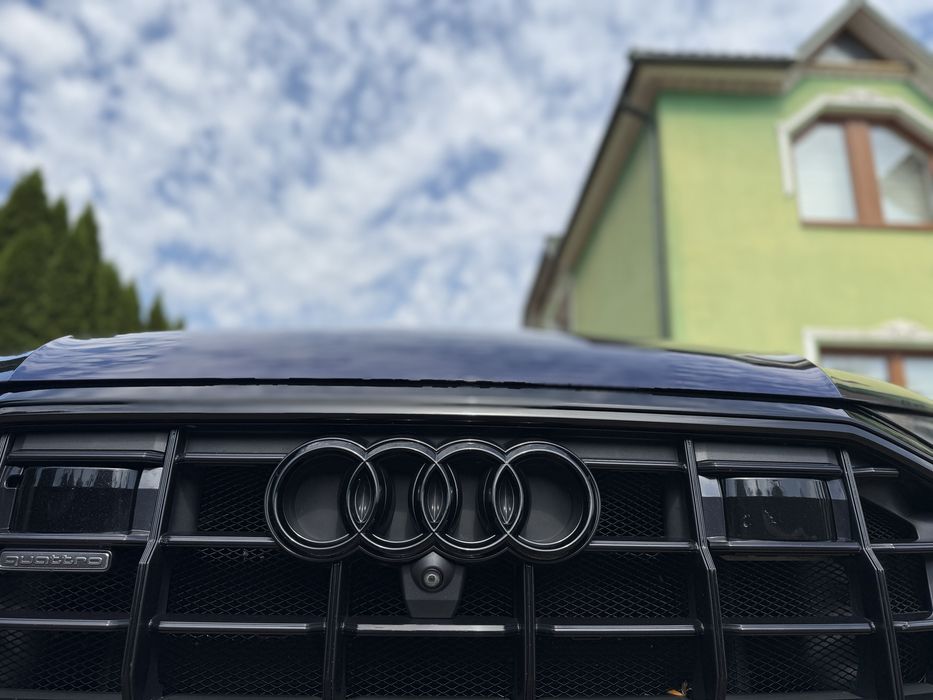 AUDI Q8 S-LINE 3.0 Дизель 2019 року