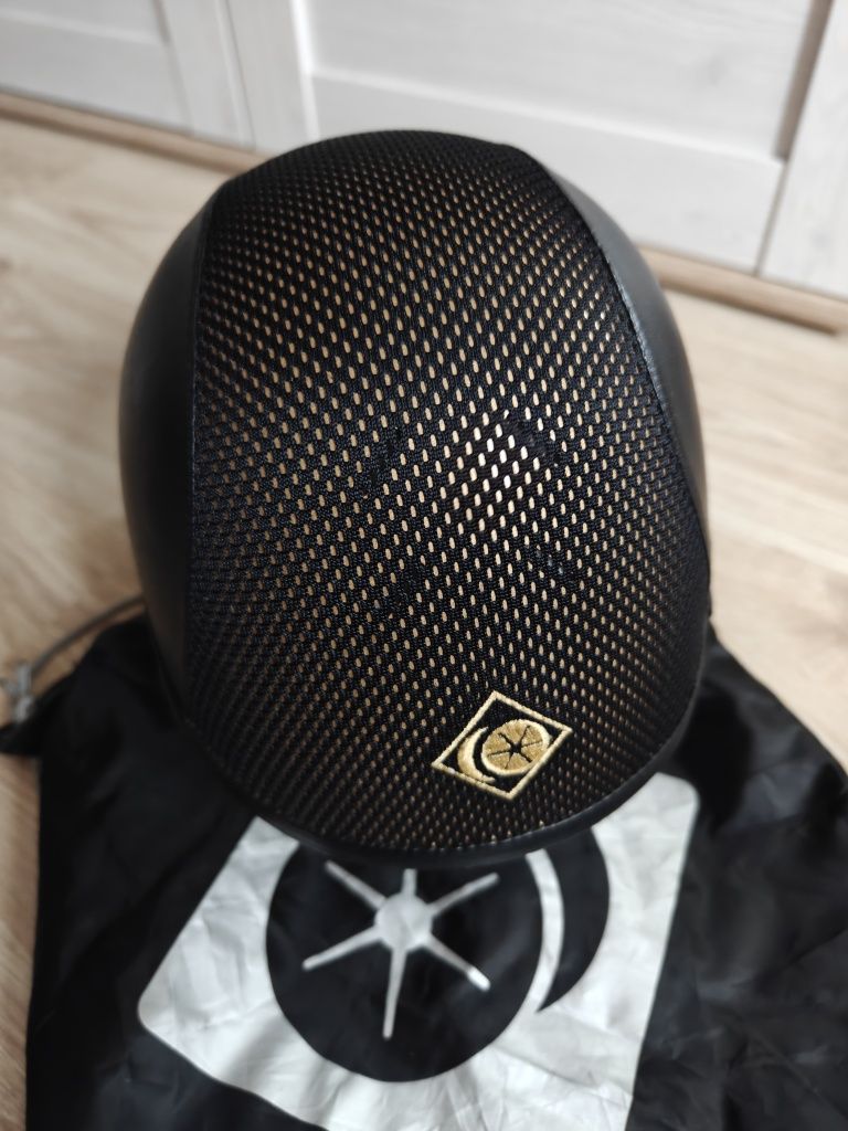 Kask jeździecki Charles Owen Leather 58cm czarny