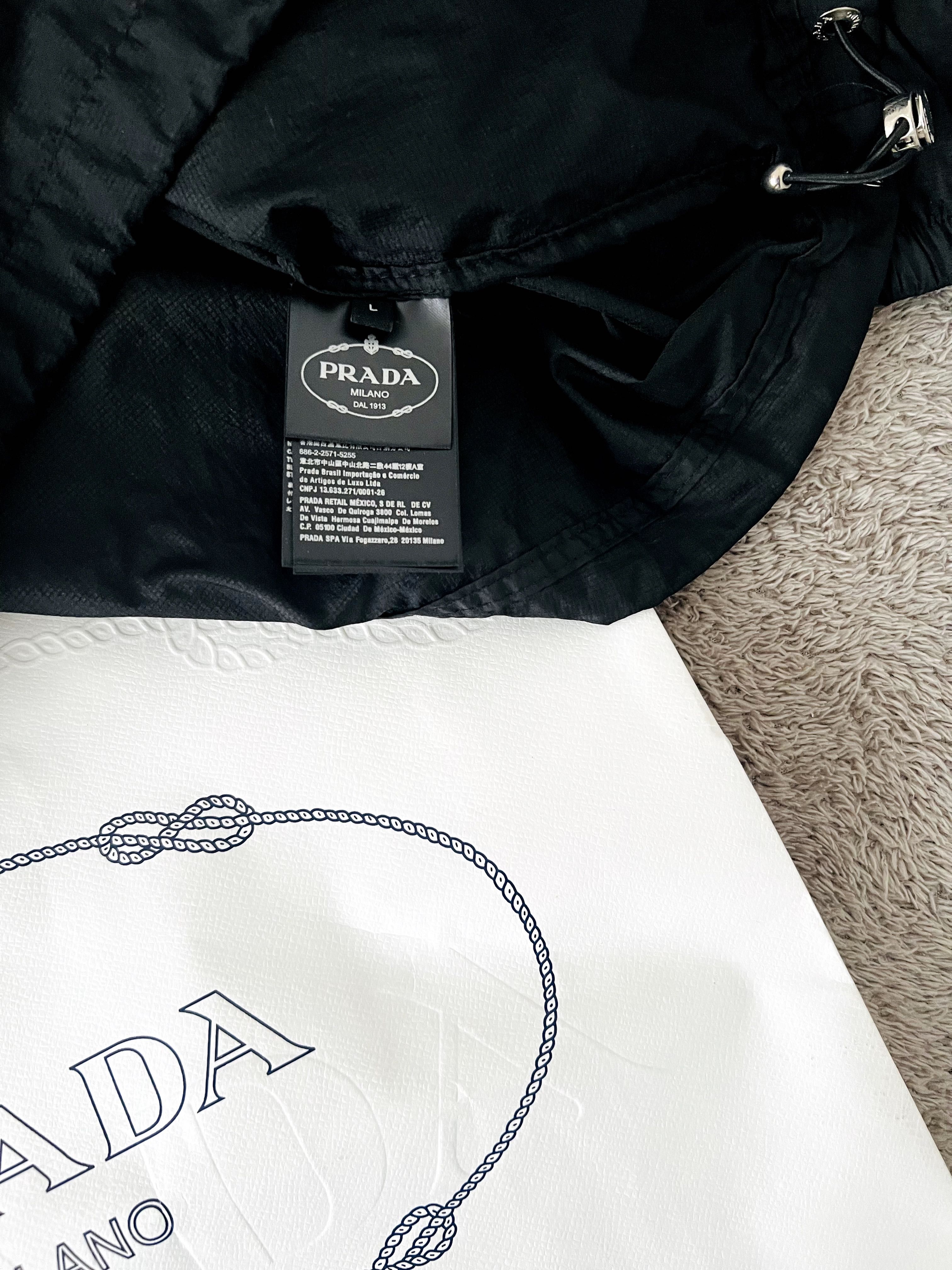 Nowa Kurtka PRADA Milano Hooded oryginał!