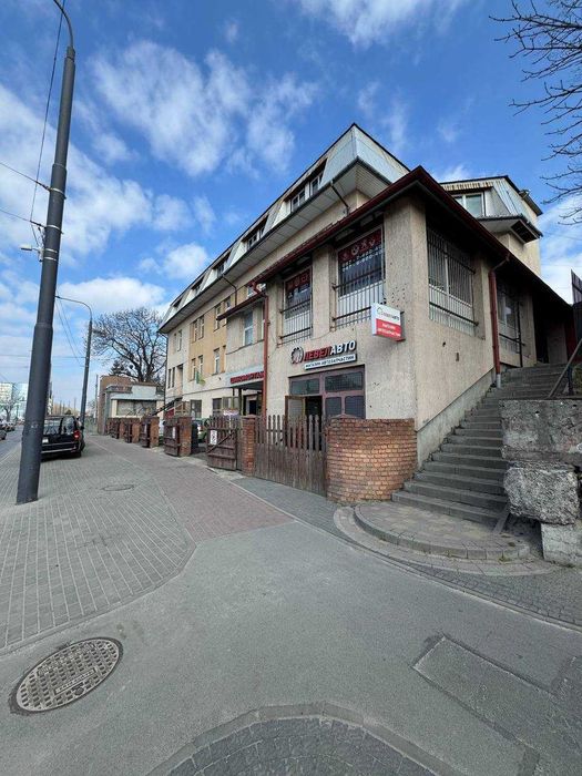 Оренда комерційного приміщення за адресою: вул. Шевченка 120.