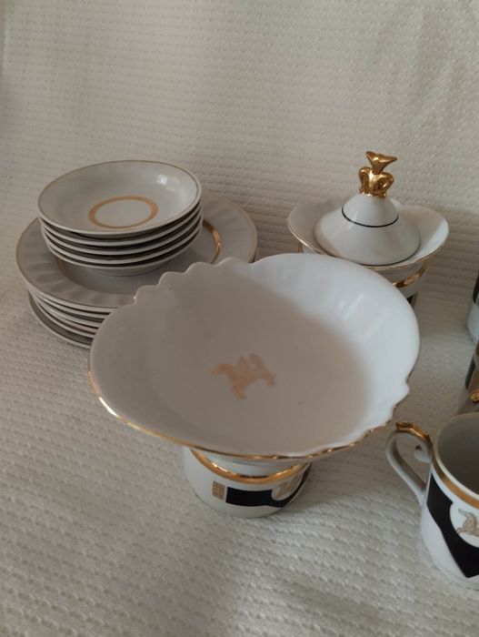 Сервиз старинный "Пегас"