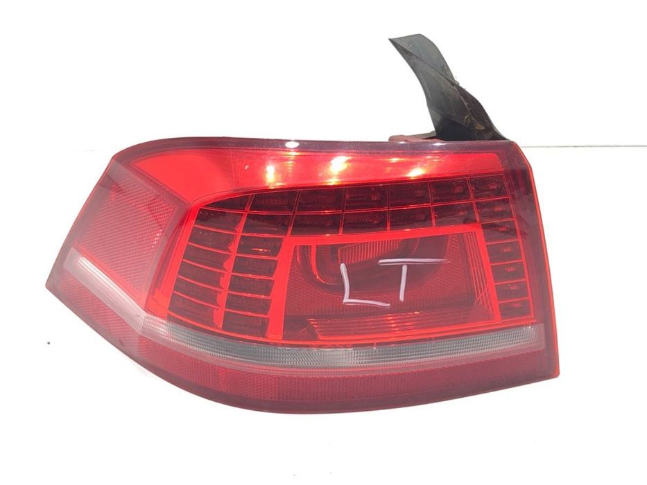LAMPA LEWY TYŁ - 455.00 PLN - VW PASSAT B7 (362) 2010 - 2015 2.0 TDI 125 kW [170 KM] olej napędowy