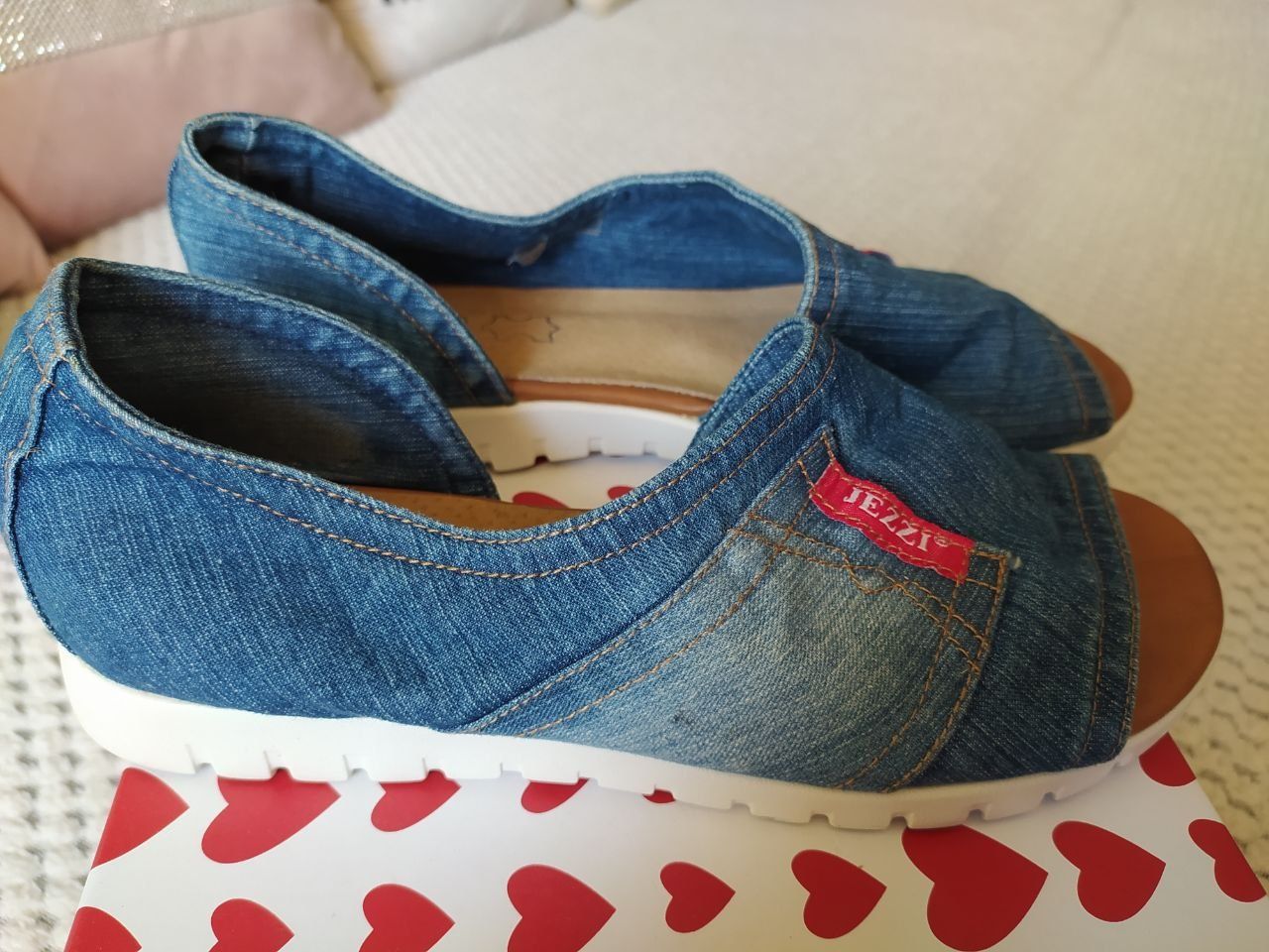 Buty jezzi rozmiar 37 odkryte palce