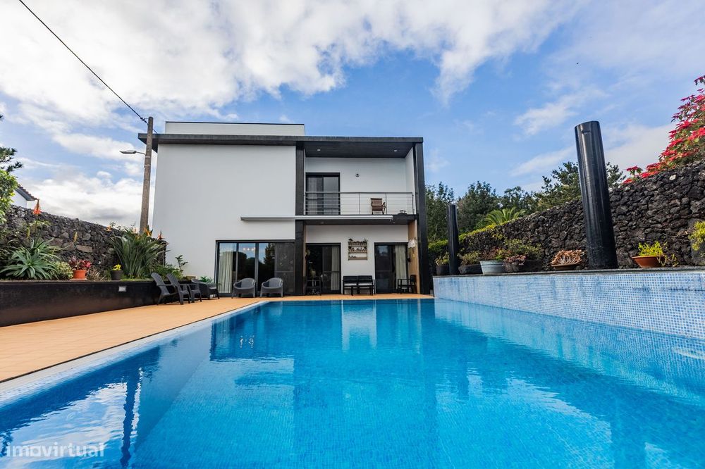 Moradia Isolada - Canada nova do Pópulo.