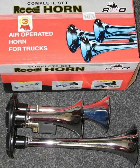 Сигнал автомобильный 3 дудки пневмо 12-24V автосигнал металл гудок