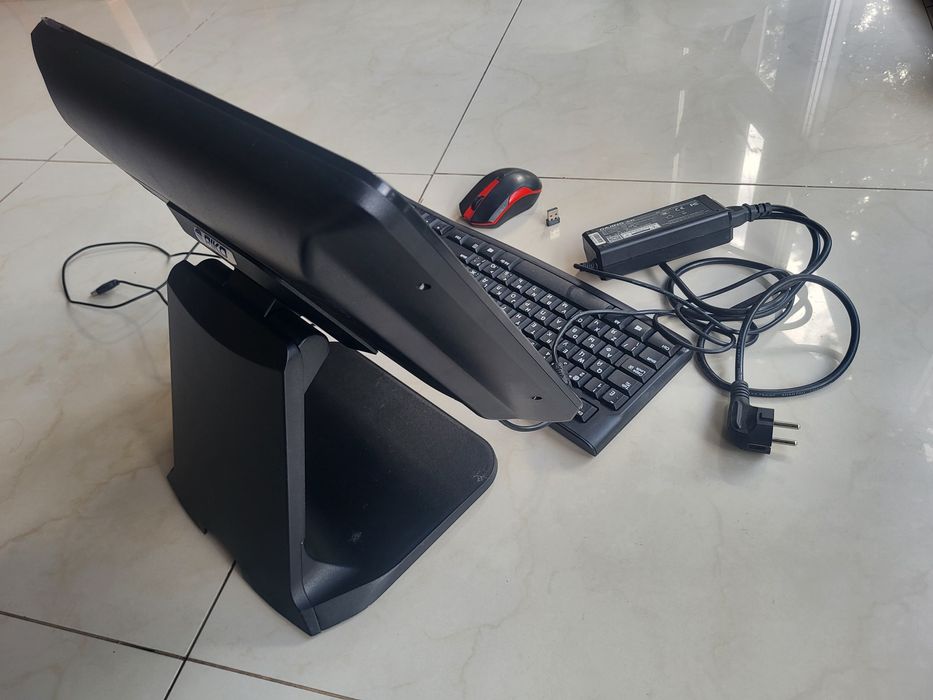 Сенсорний термінал QadPOS 15  клавіатура мишка в подарунок