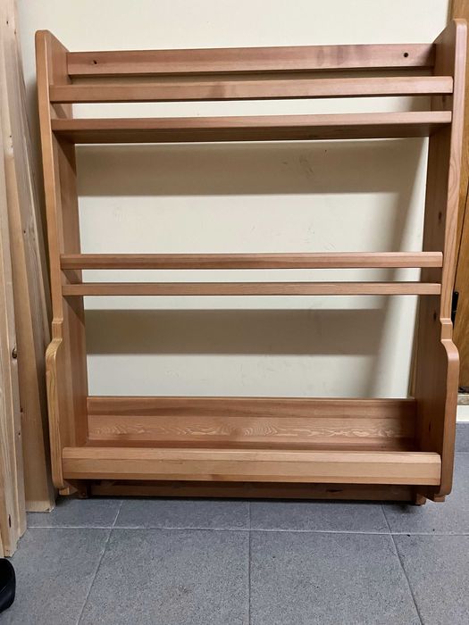 Estante de parede para pratos Ikea