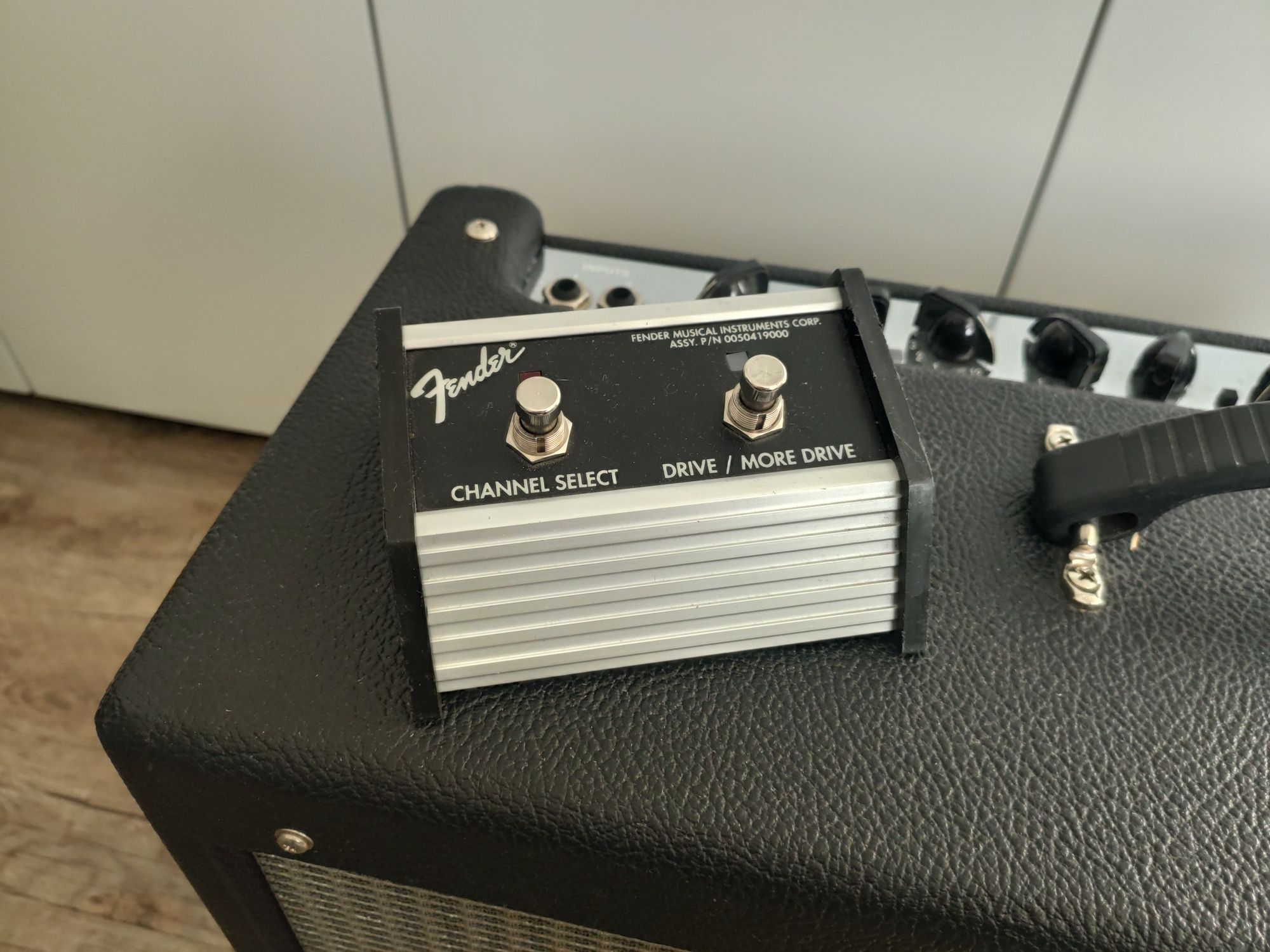 Fender Hot Rod Deluxe wzmacniacz lampowy gitarowy