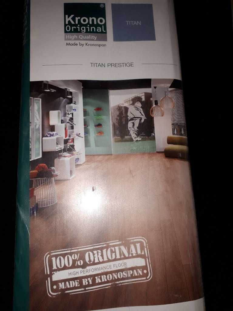 panele podłogowe Tytan Prestige Dąb Hostoric AC5