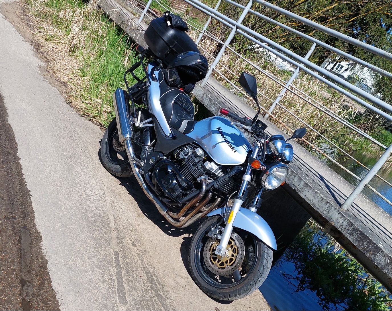 Kawasaki zr7 750 // 2003r