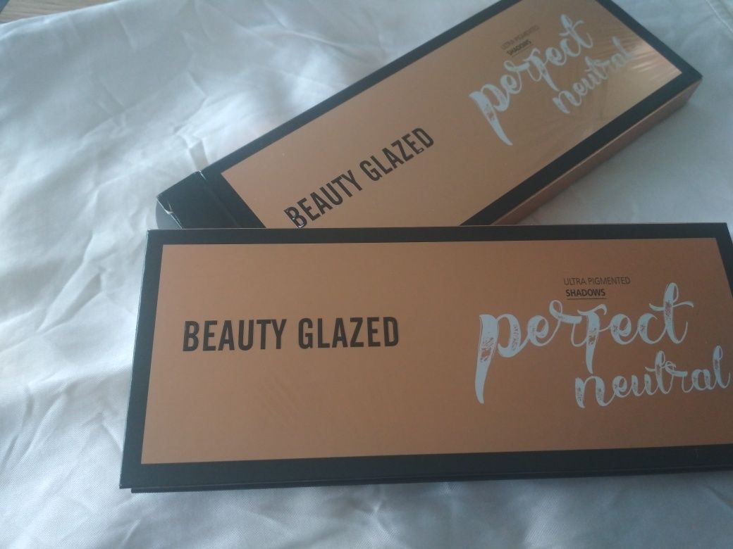 Beaty glazed Perfect neutralna paleta cieni