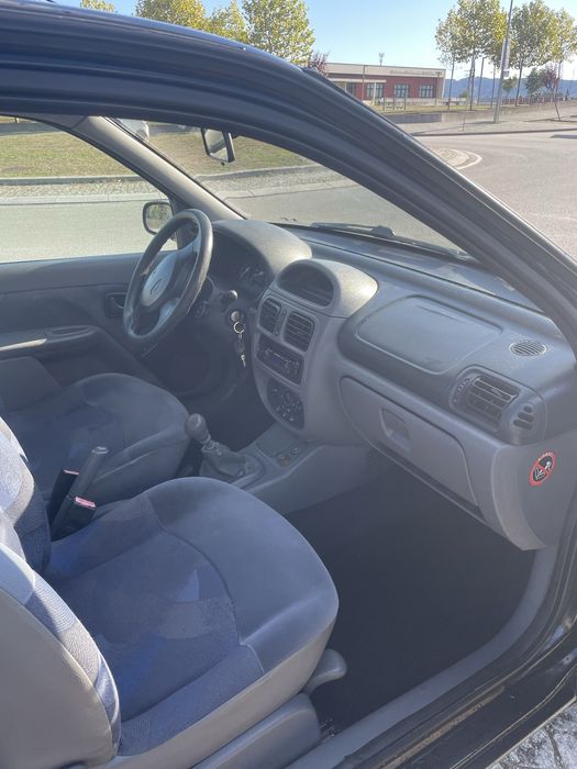 Renault clio 1.2 gasolina