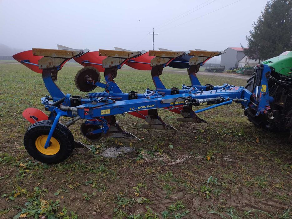 Pługi obrotowe Overum 4 skibowe